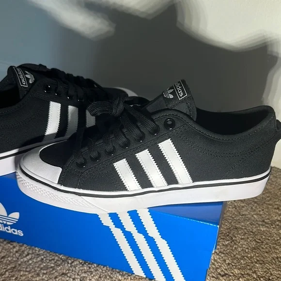 Adidas Nizza Black and White Sneakers Classic Design
